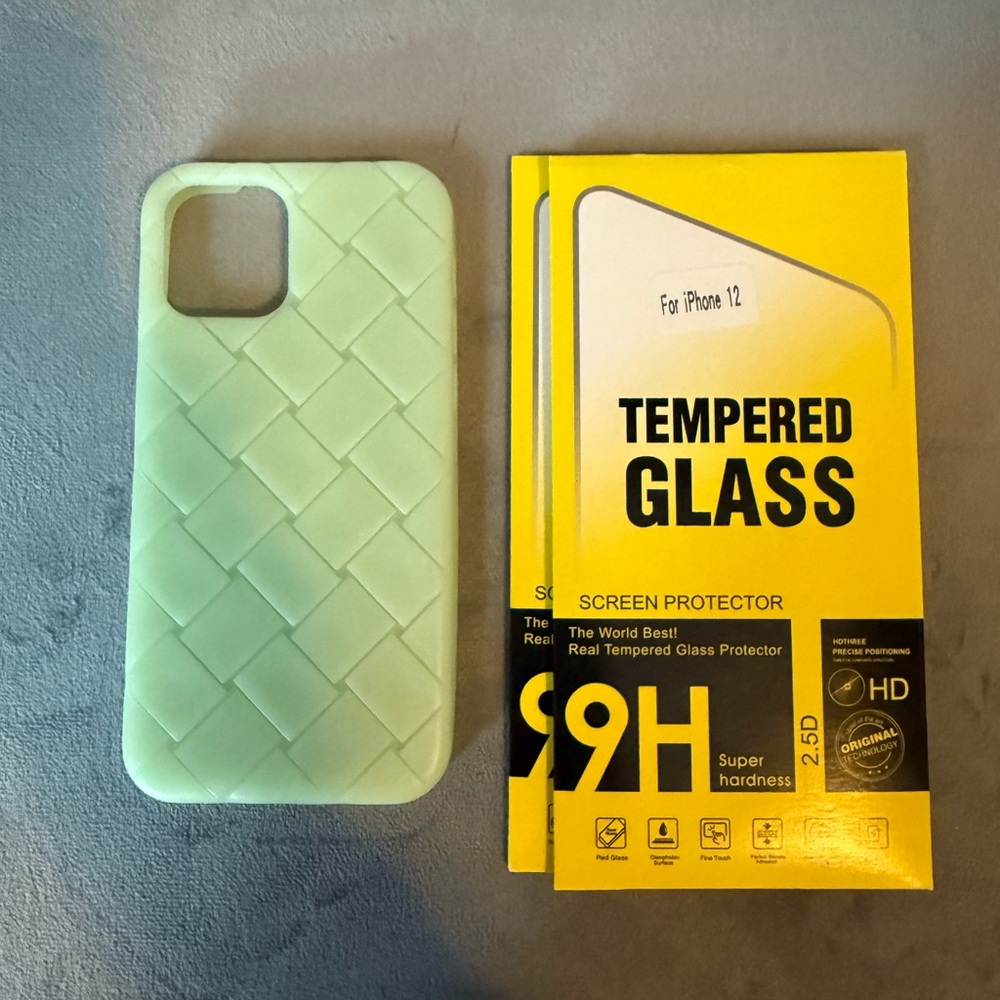 Bottega Veneta Green Glow-In-The-Dark iPhone 12/12 Pro Case